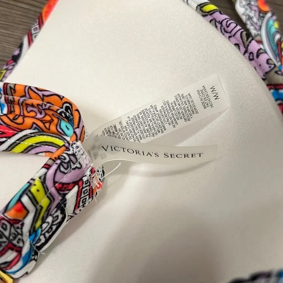 Victoria’s Secret Paisley Bikini Push-up Top Size Medium - Picture 5 of 6
